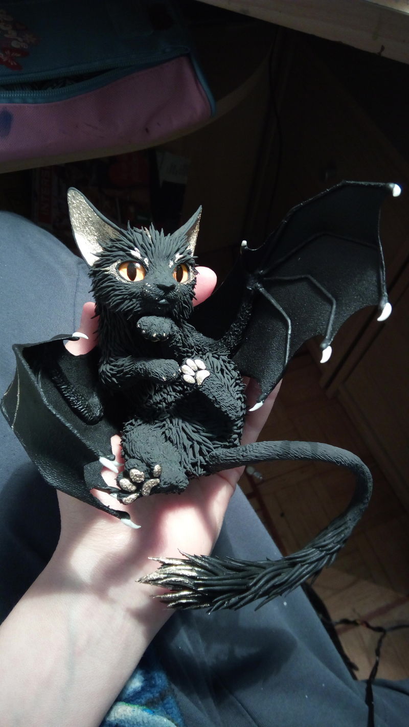batkitty sculpture art cat bat ef24 eurofurence She's right at home in there. and from where will I drink my tea?