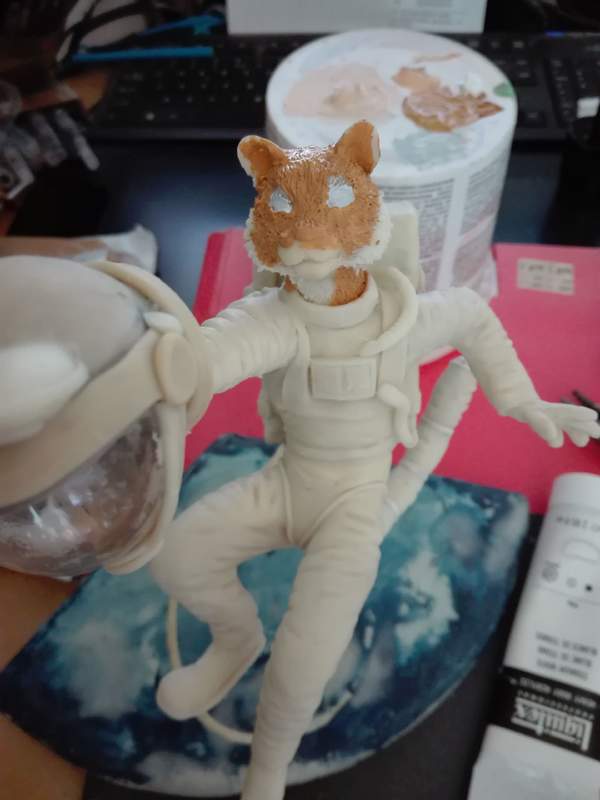 sculpture artwork furvester charity Painting them Fiiiinally! the face painting of the wolf was... interesting. Had to first do that before I did anything else cause the 