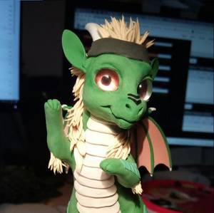 sculpture commission artwork dragon raffle companion mini reederda