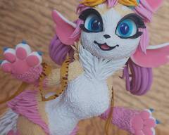 Nikki companion sculpture balanced