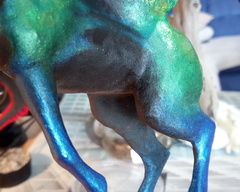 Mini dark horse 