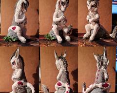 Holyndra traditional art  sculpture 
